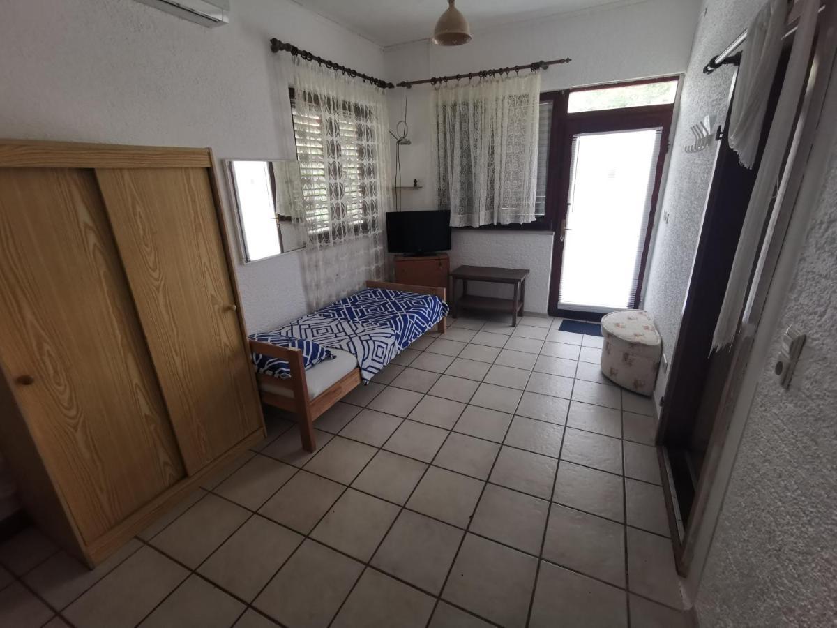 Guest House Dijana Kraljevica Extérieur photo