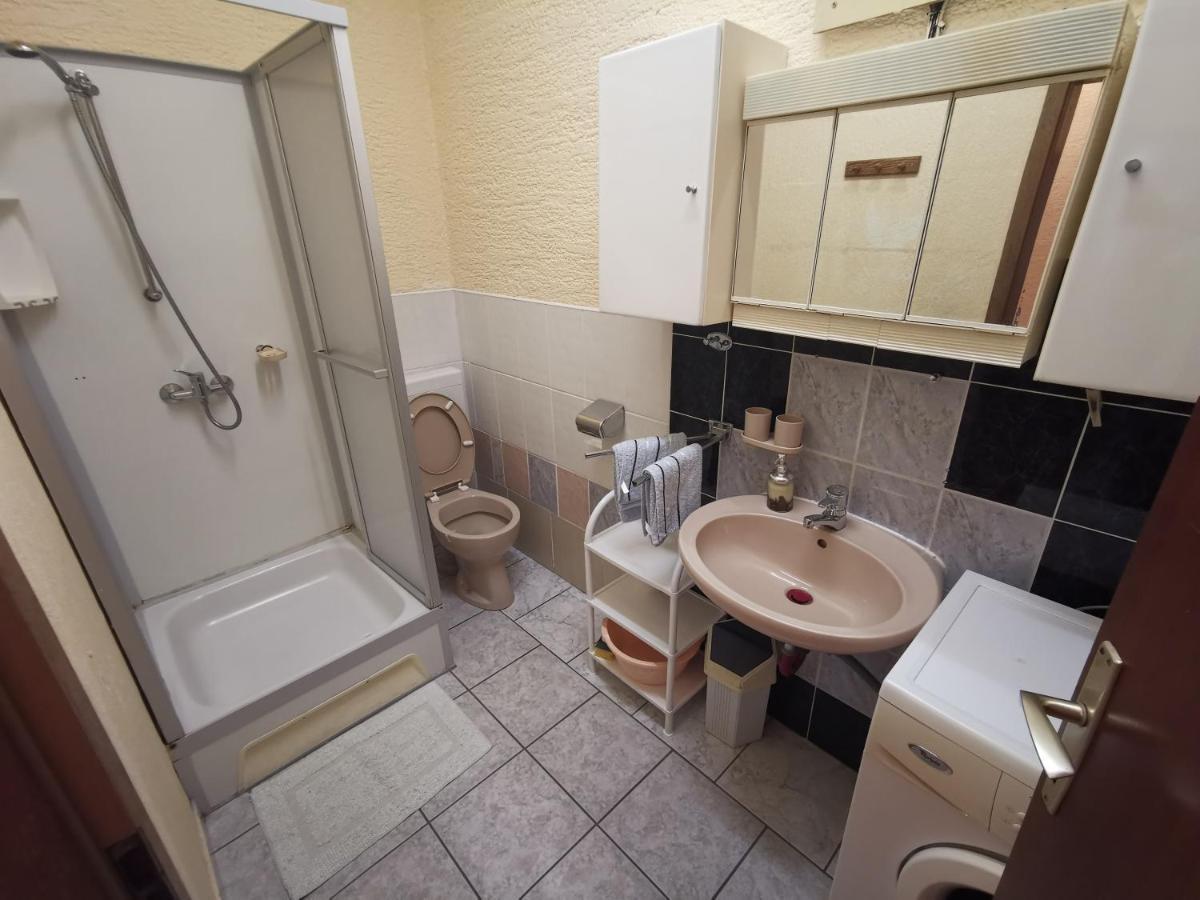 Guest House Dijana Kraljevica Extérieur photo